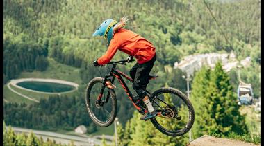 Image for: Parkplätze iXS